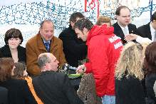 Wencki interviewte zwischenzeitlich einige Gäste.